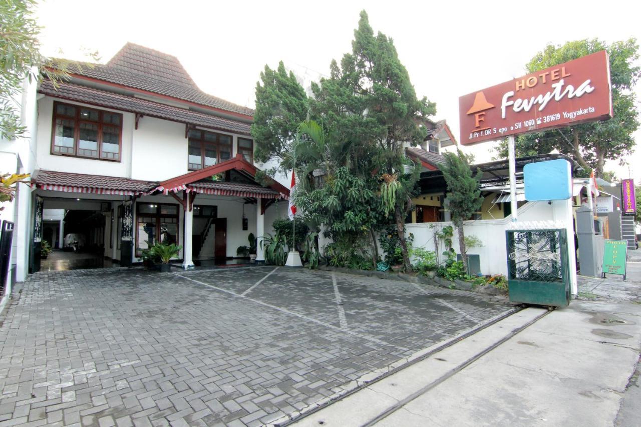 Hotel Fevytra Syariah Yogyakarta Exteriér fotografie