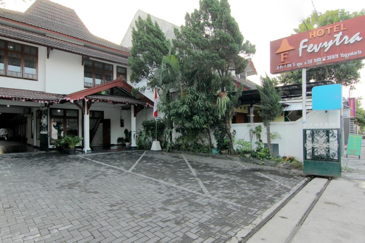 Hotel Fevytra Syariah Yogyakarta Exteriér fotografie